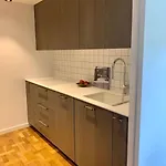 アパート New With Art Collection